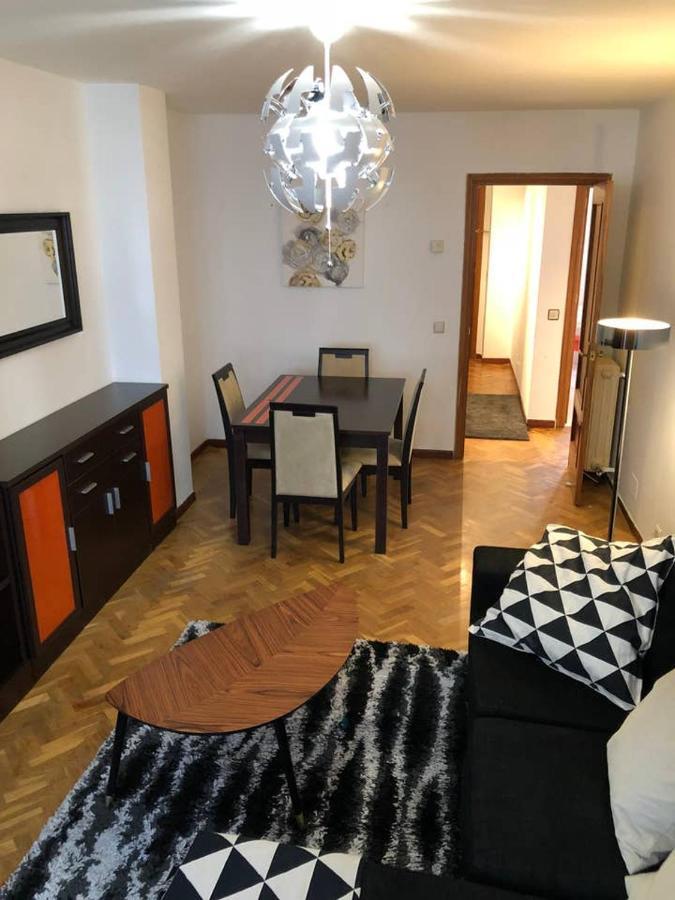 Apartamento Mulhacin Apartment Leon Luaran gambar
